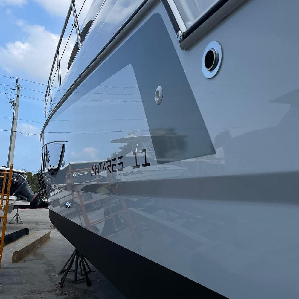 antares-boat-quick-detail.jpg - Upgrade from Boat Wax: Quick Detail for Superior Marine Shine - Undrdog Surface Products